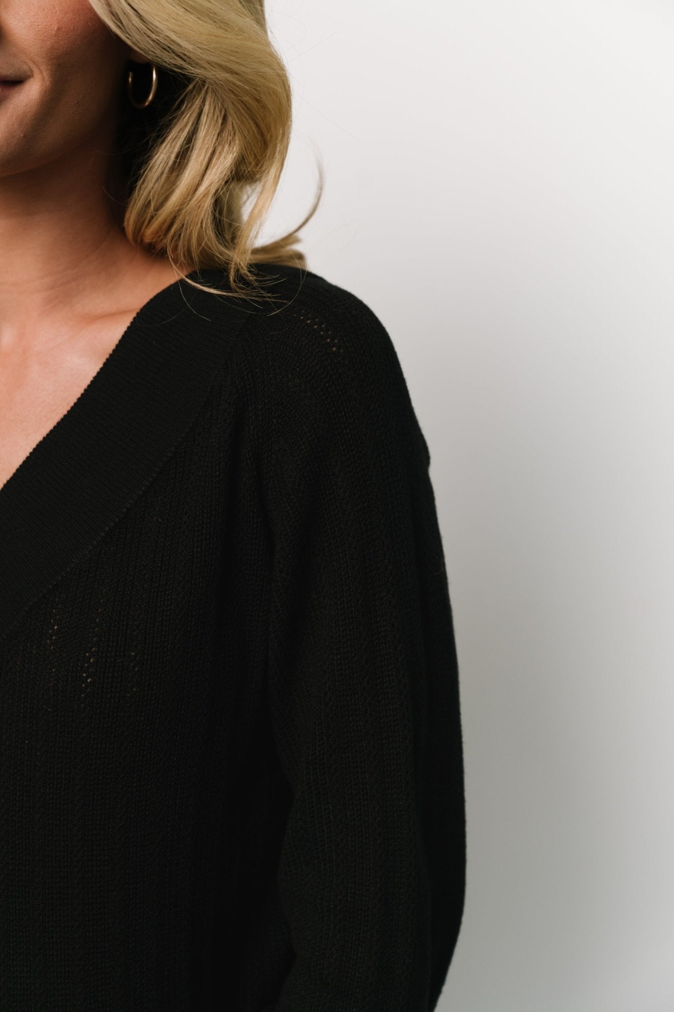 Ashby V Neck Sweater Top | Black Enjoy Online