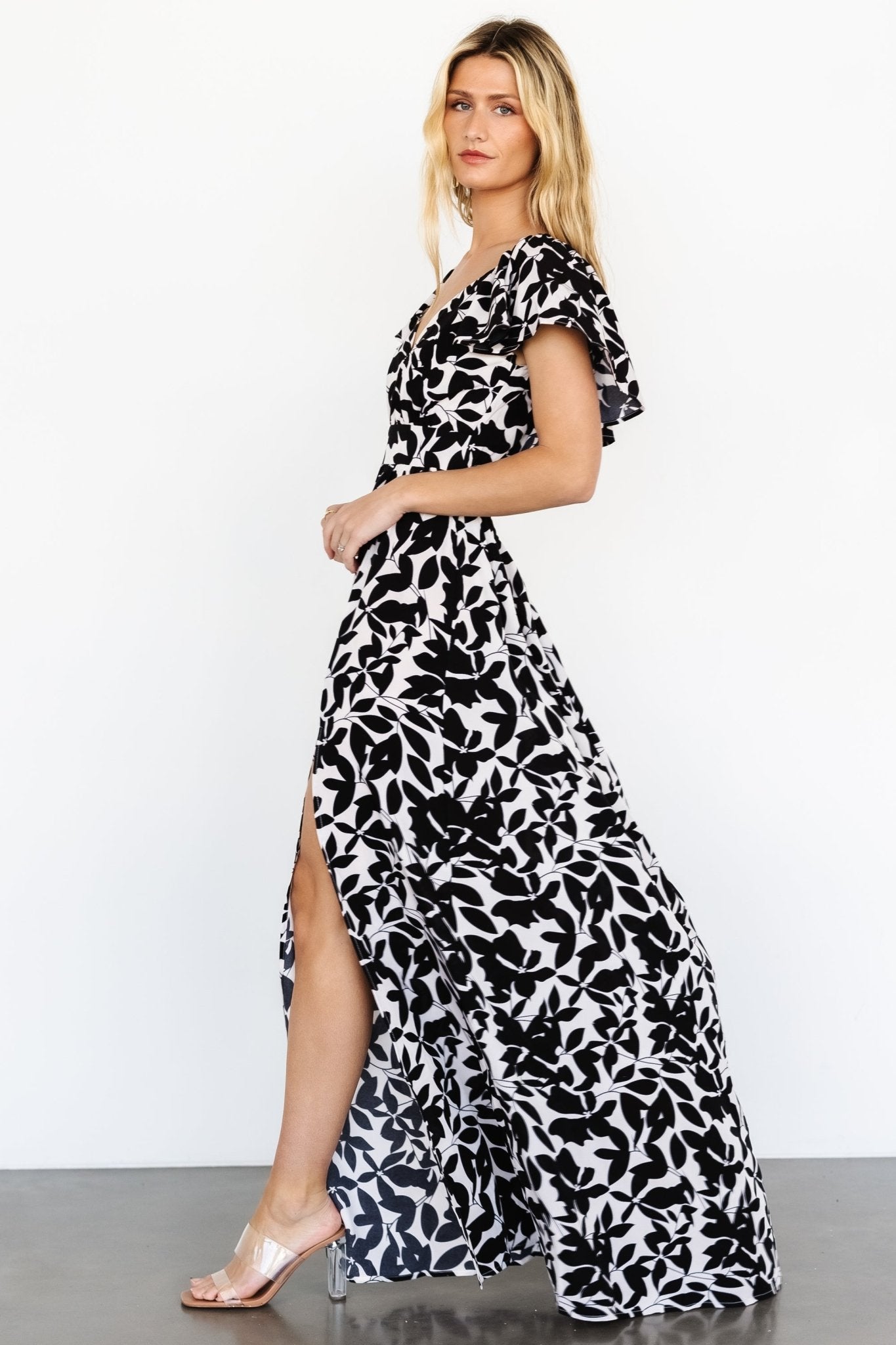 Adira Maxi Dress | Black Floral Discount Great Deals