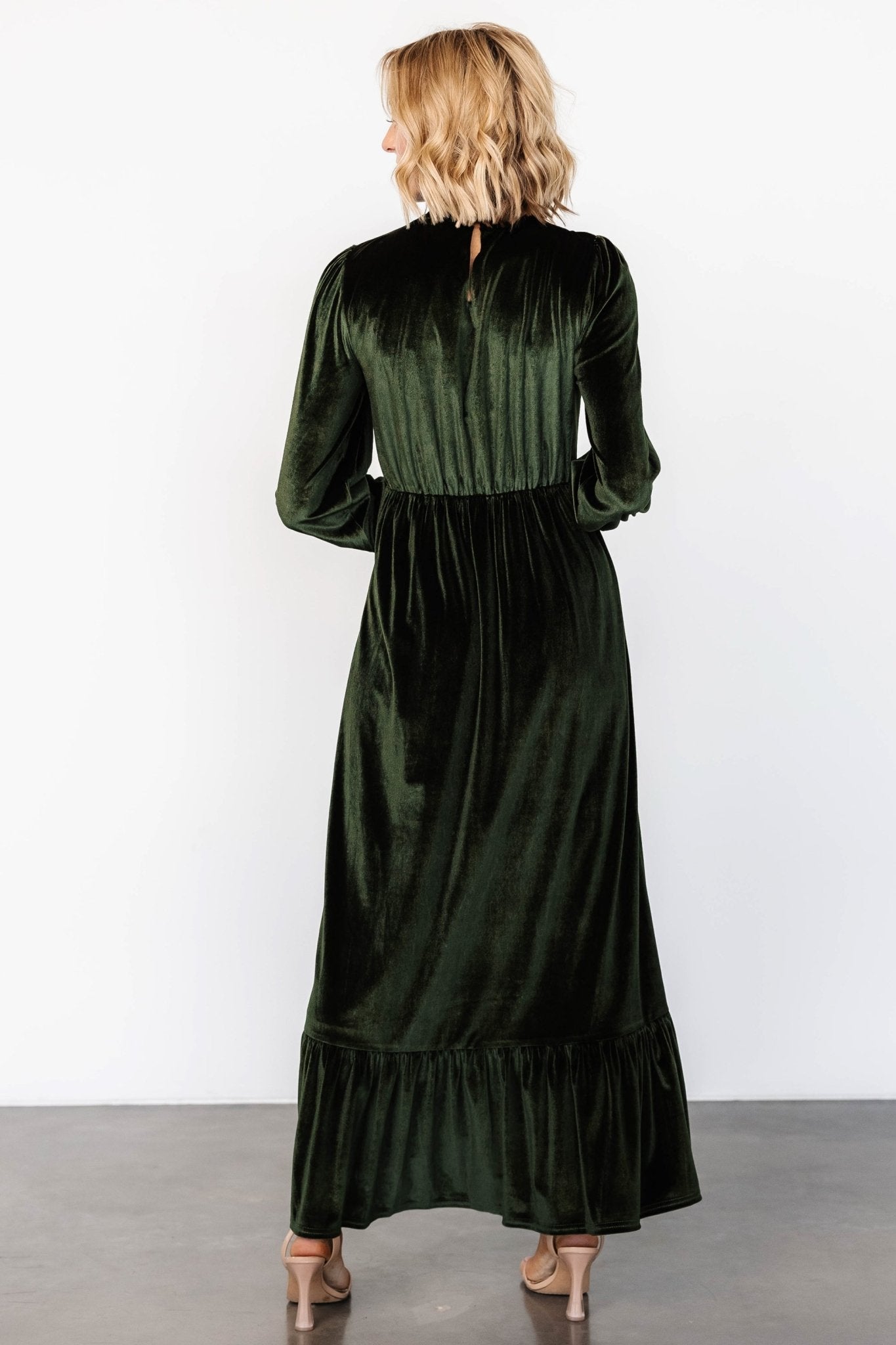 Elodie Velvet Maxi Dress | Deep Olive Visit New