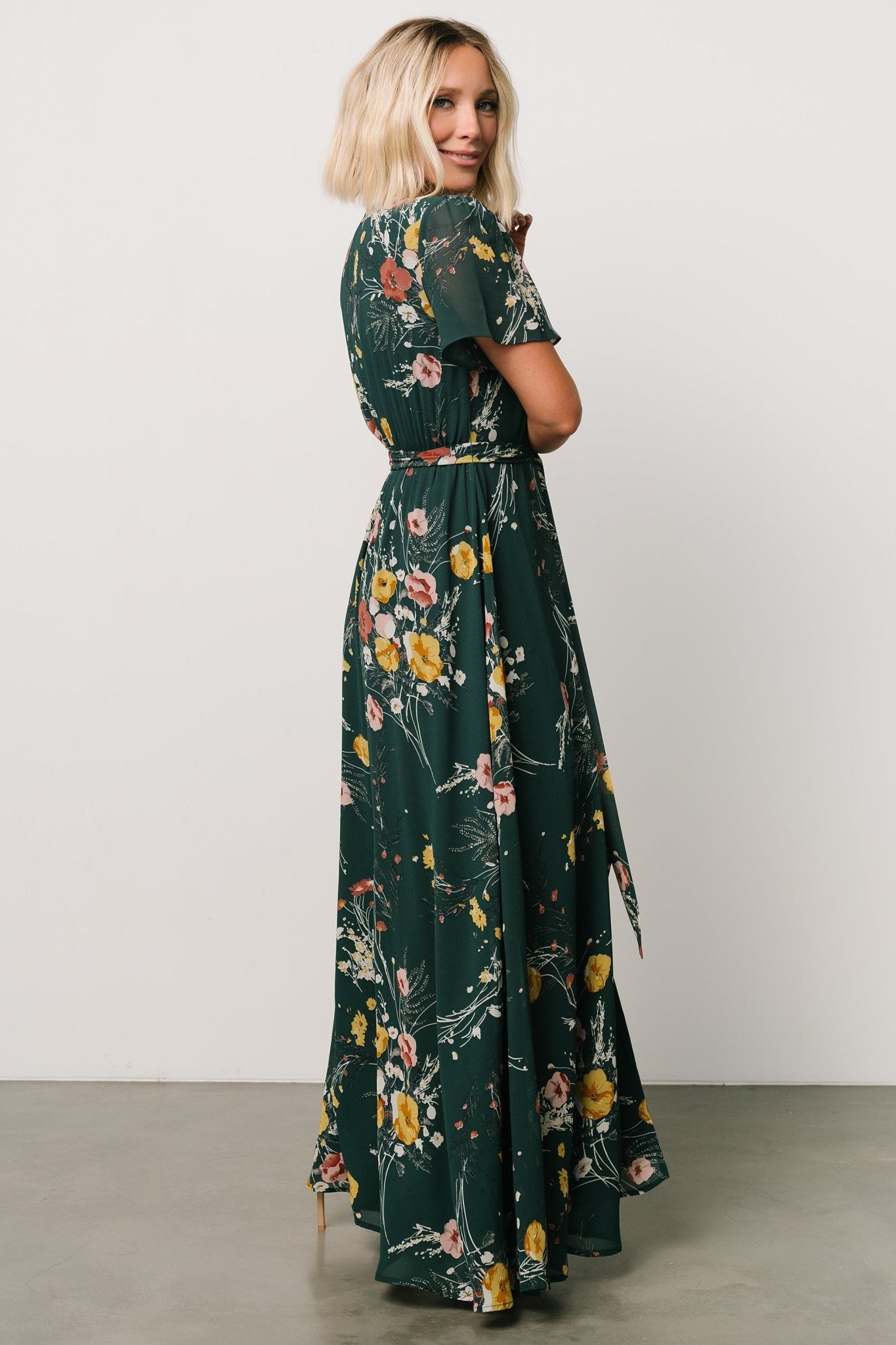 Naomi Short Sleeve Maxi Dress | Dark Green Floral Best Sale For Sale