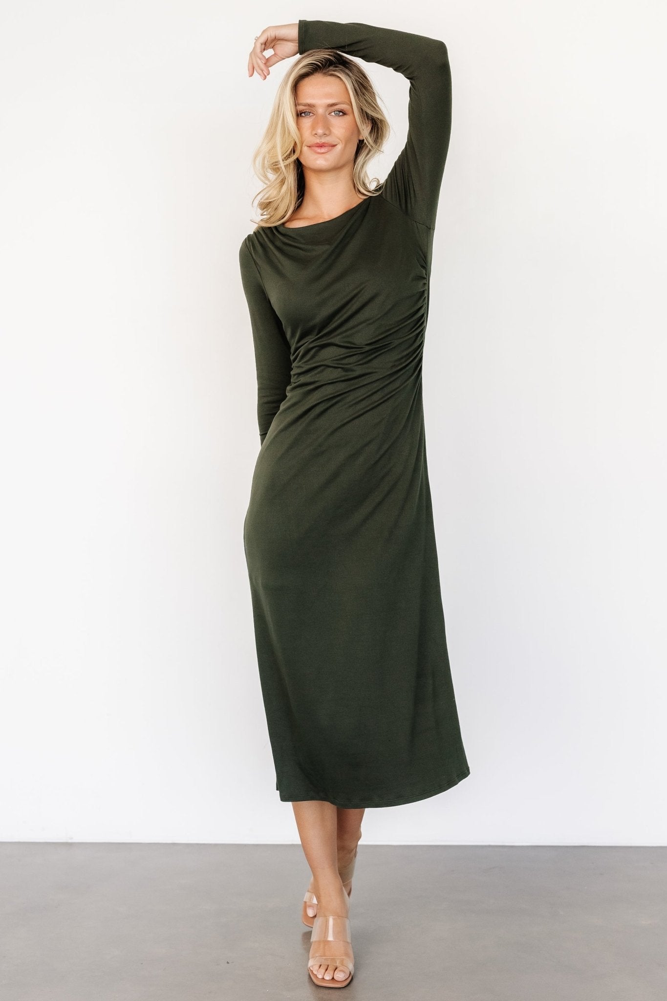 Jaelyn Ruched Dress | Olive Discount Classic