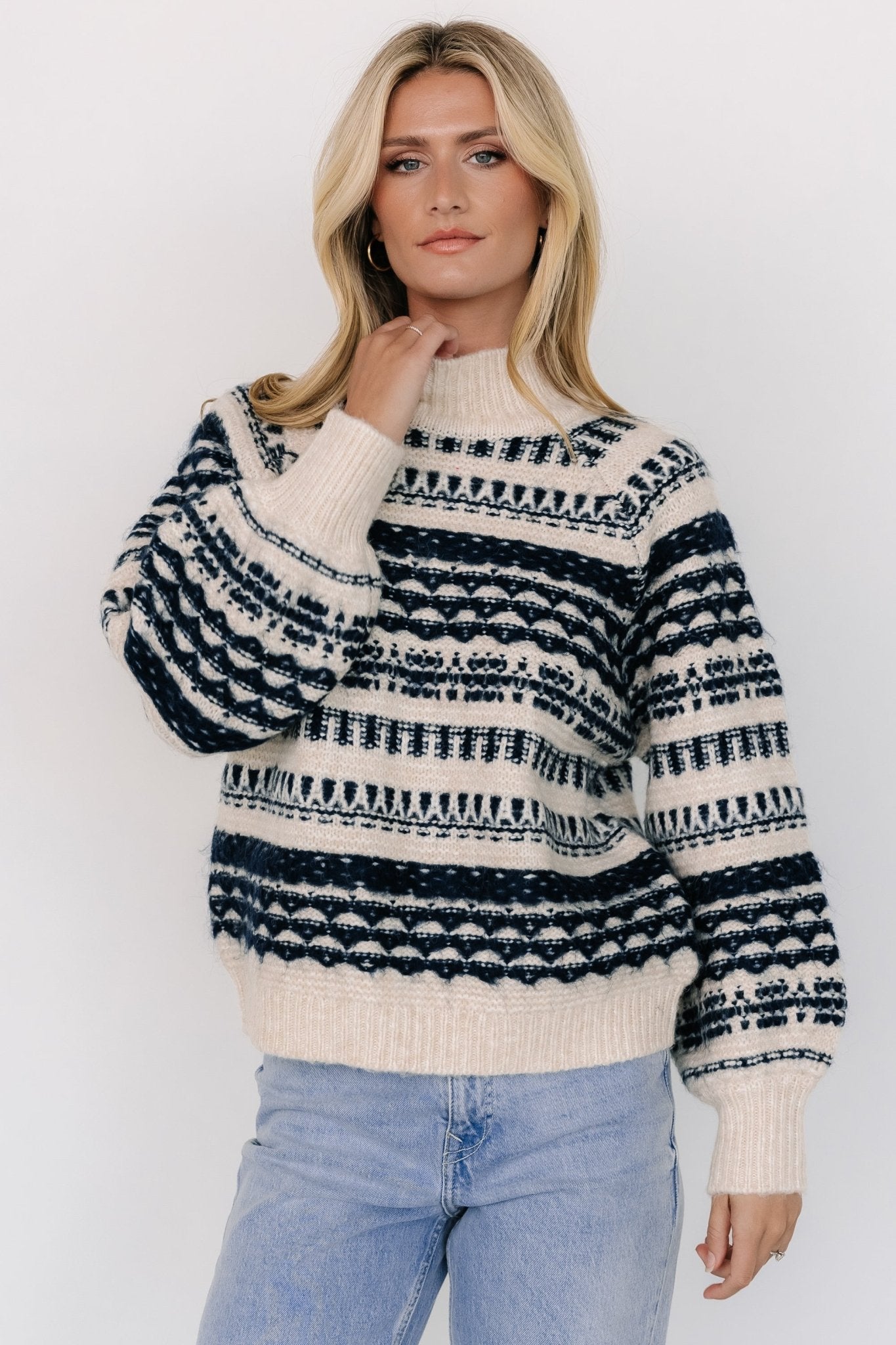 Guadalupe Mock Neck Sweater | Ivory + Navy Footaction Online