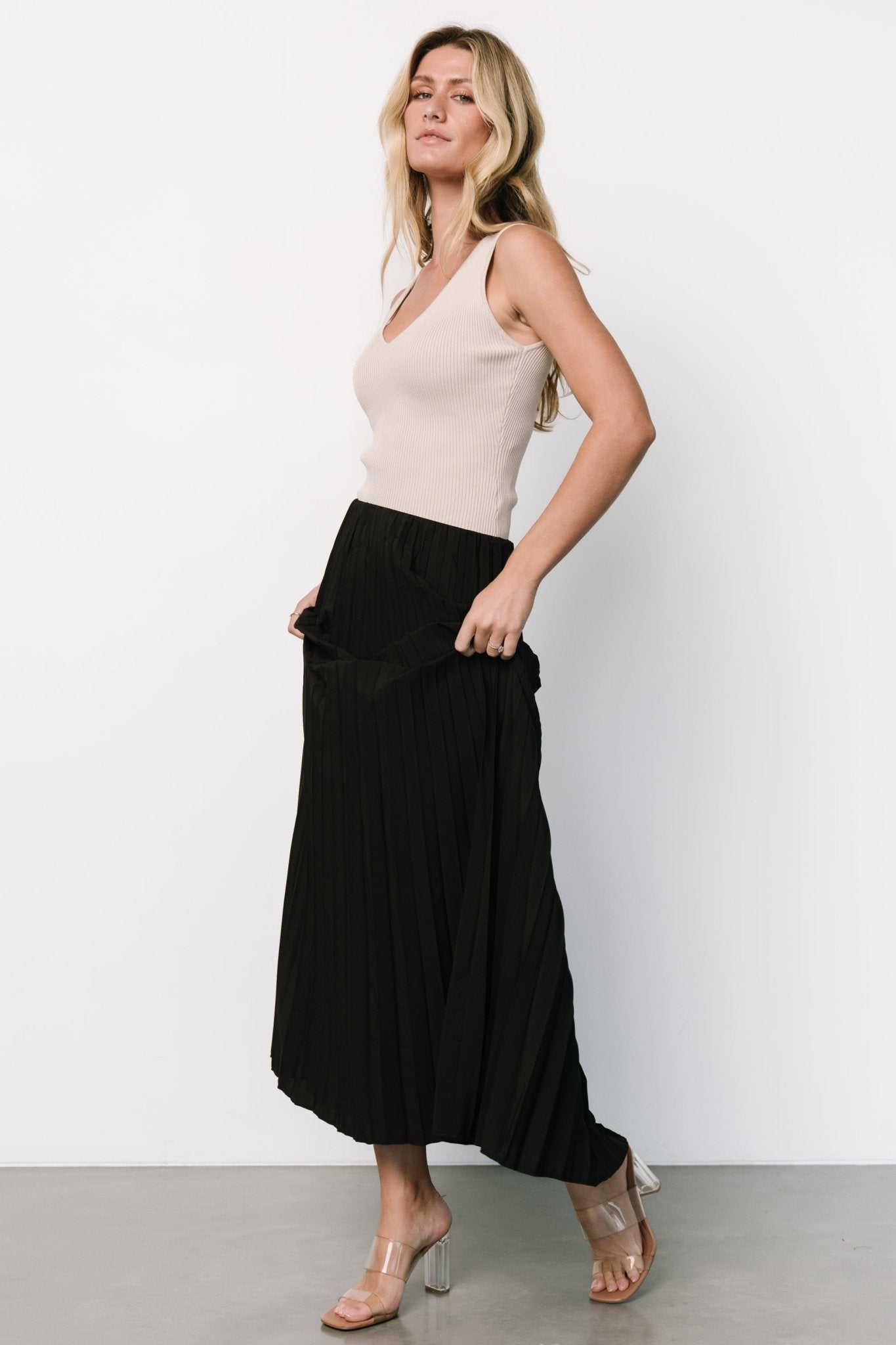 Vinny Pleated Maxi Skirt | Black Discount Wide Range Of