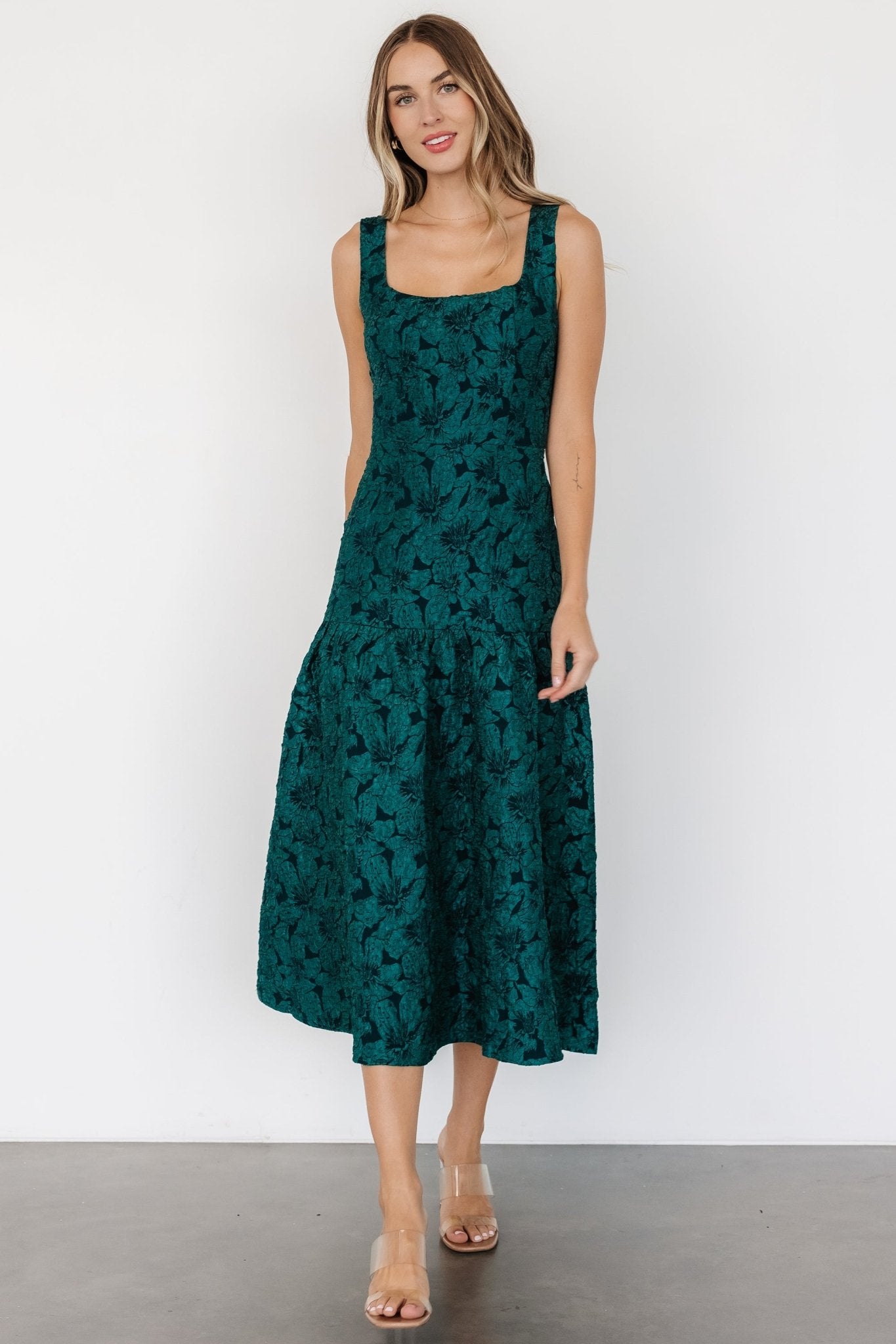 Merial Embossed Dress | Dark Green Sale Nicekicks