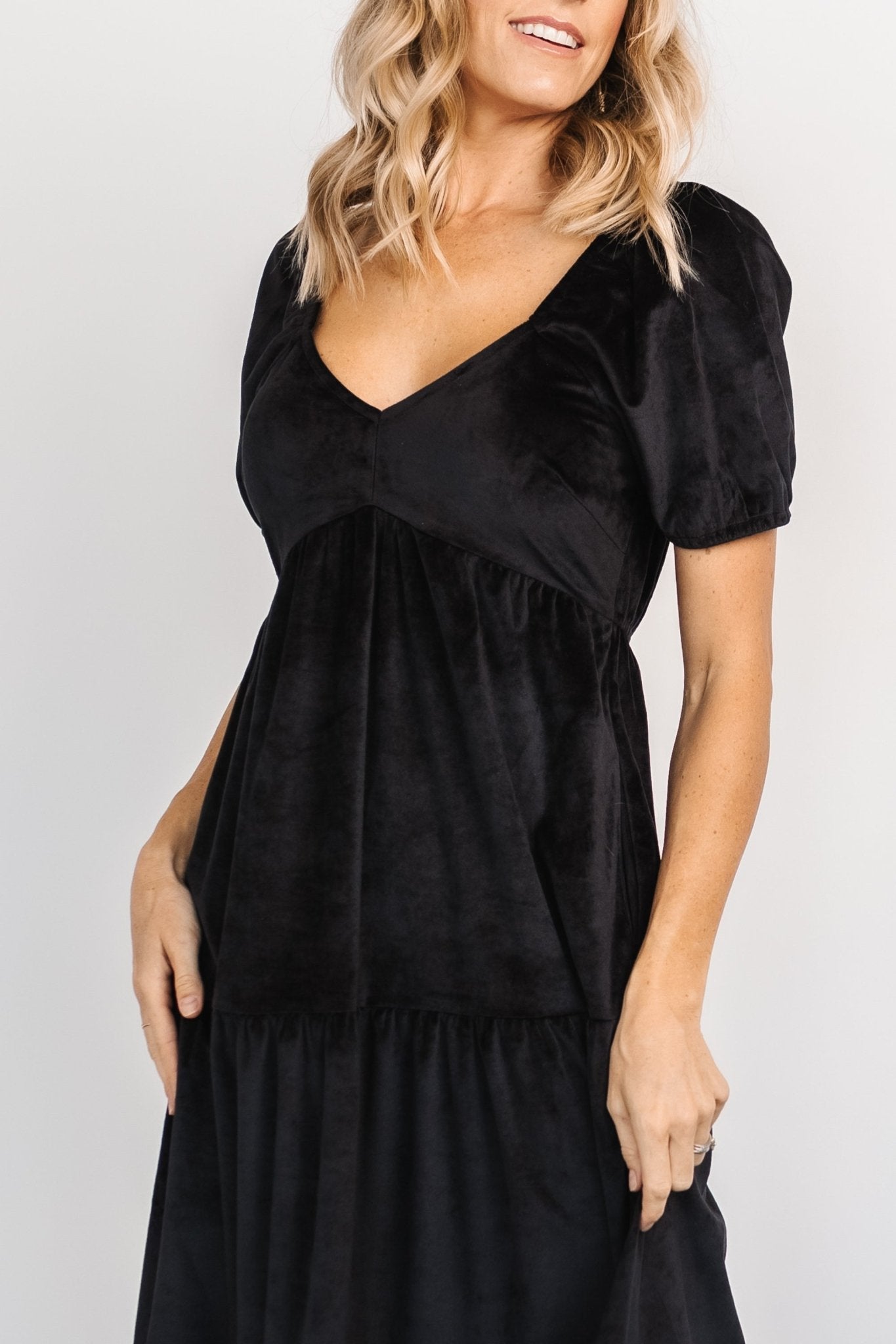 Kenli Velvet Maxi Dress | Black Cheap Sale Newest