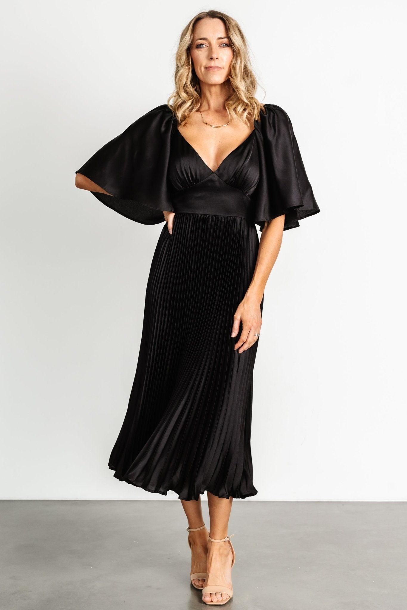 Aubree Pleated Dress | Black Low Cost For Sale