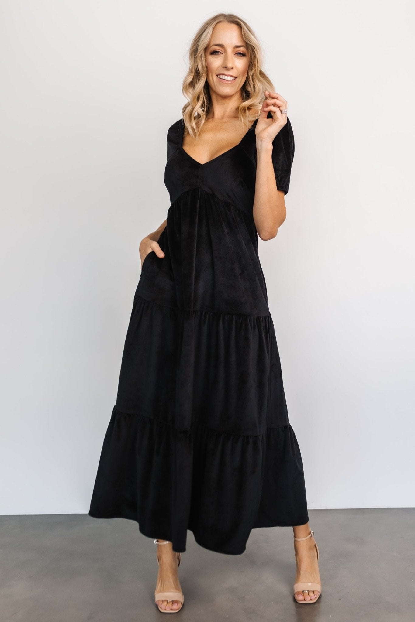 Kenli Velvet Maxi Dress | Black Cheap Sale Newest