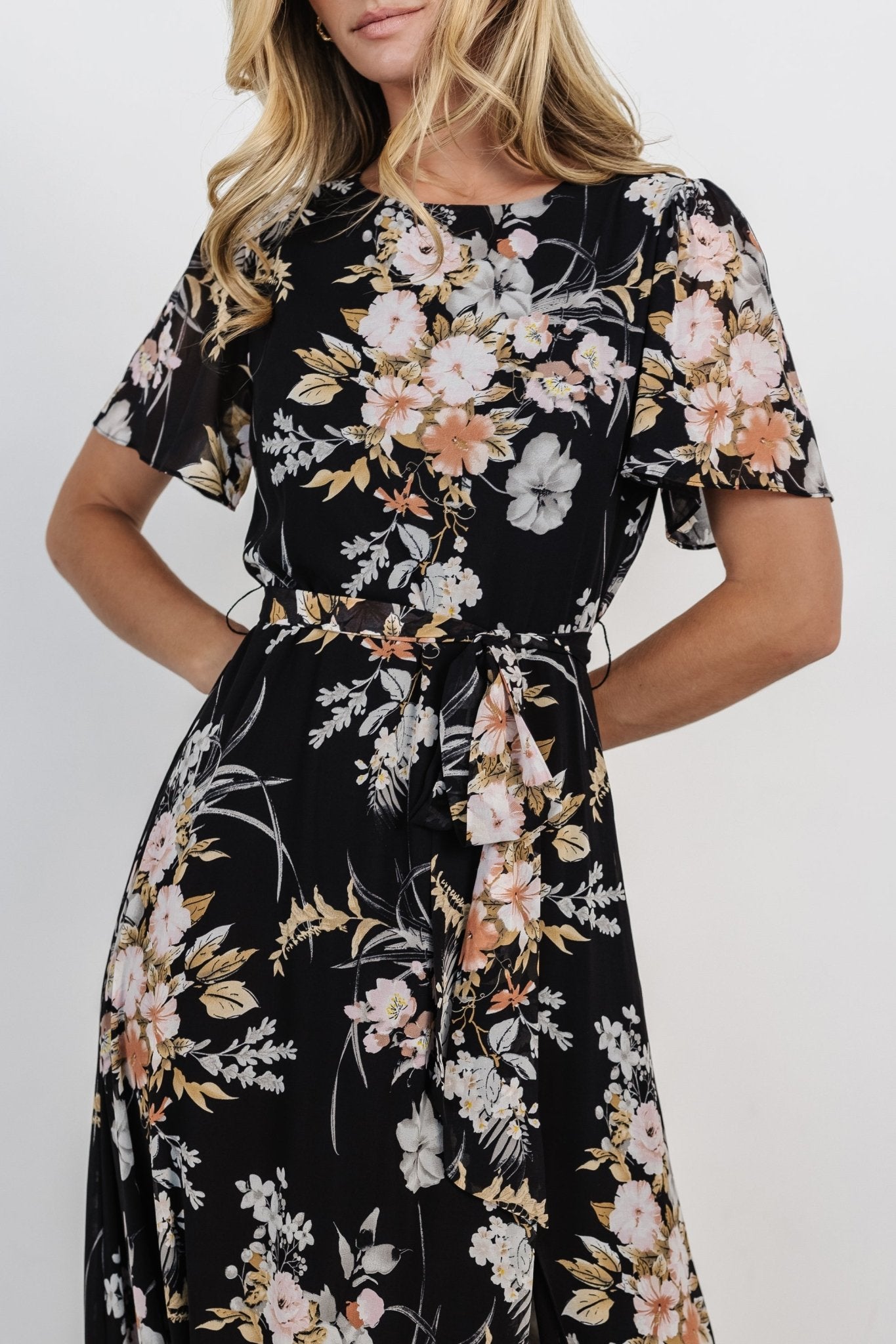 Naomi Short Sleeve Maxi Dress | Black Floral Store Sale Online