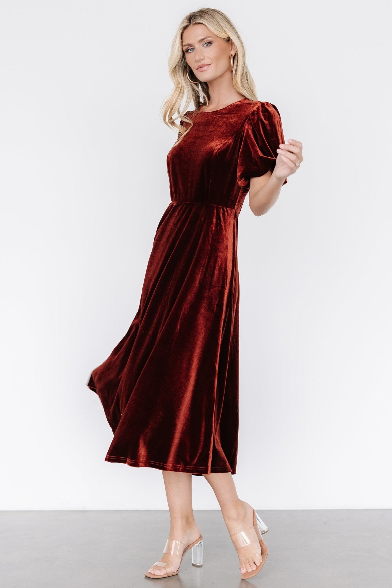 Nita Velvet Midi Dress | Deep Cinnamon Official Site