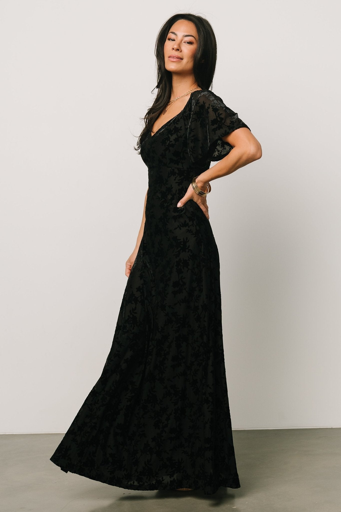 Everley Velvet Maxi Dress | Black For Sale For Sale