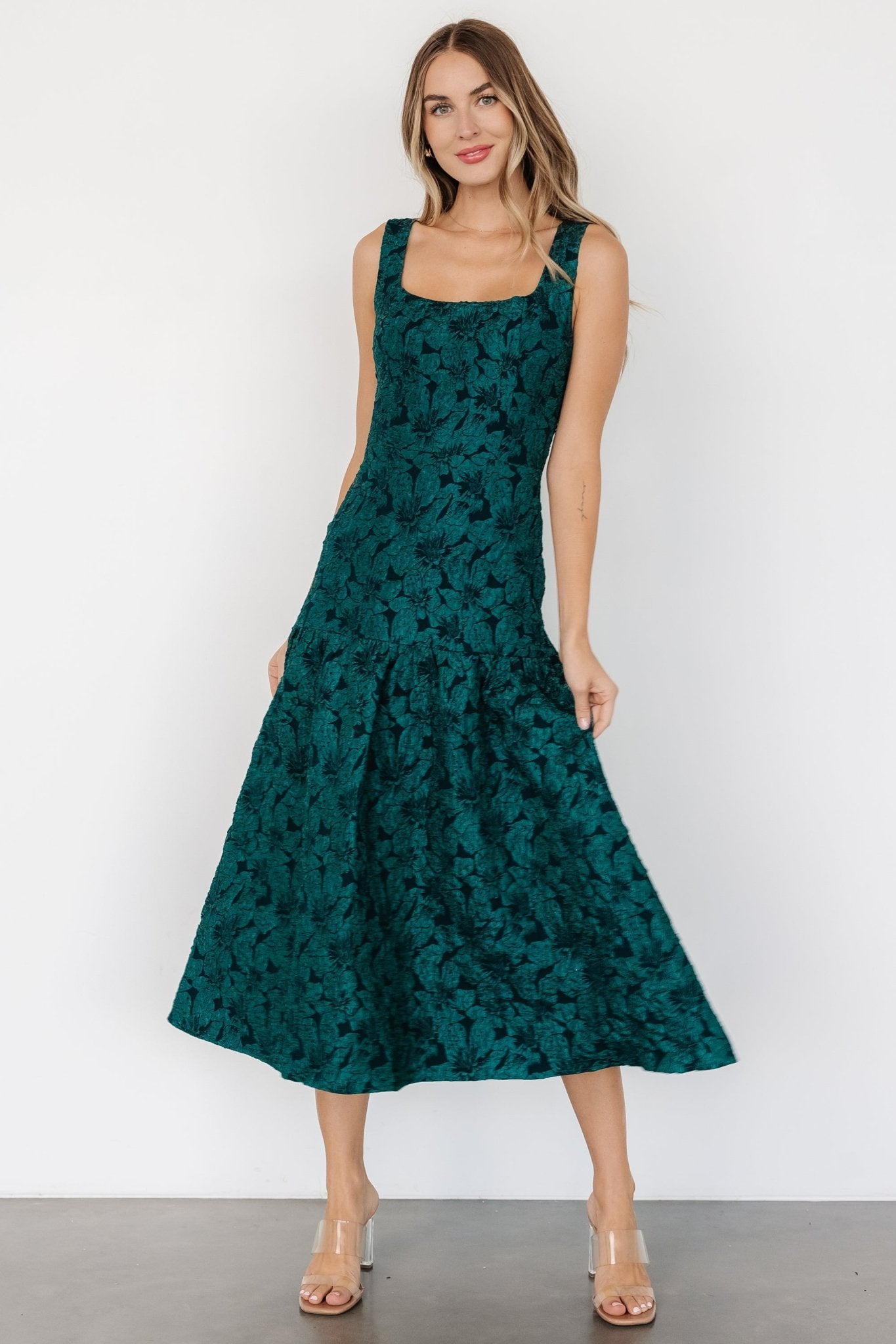 Merial Embossed Dress | Dark Green Sale Nicekicks