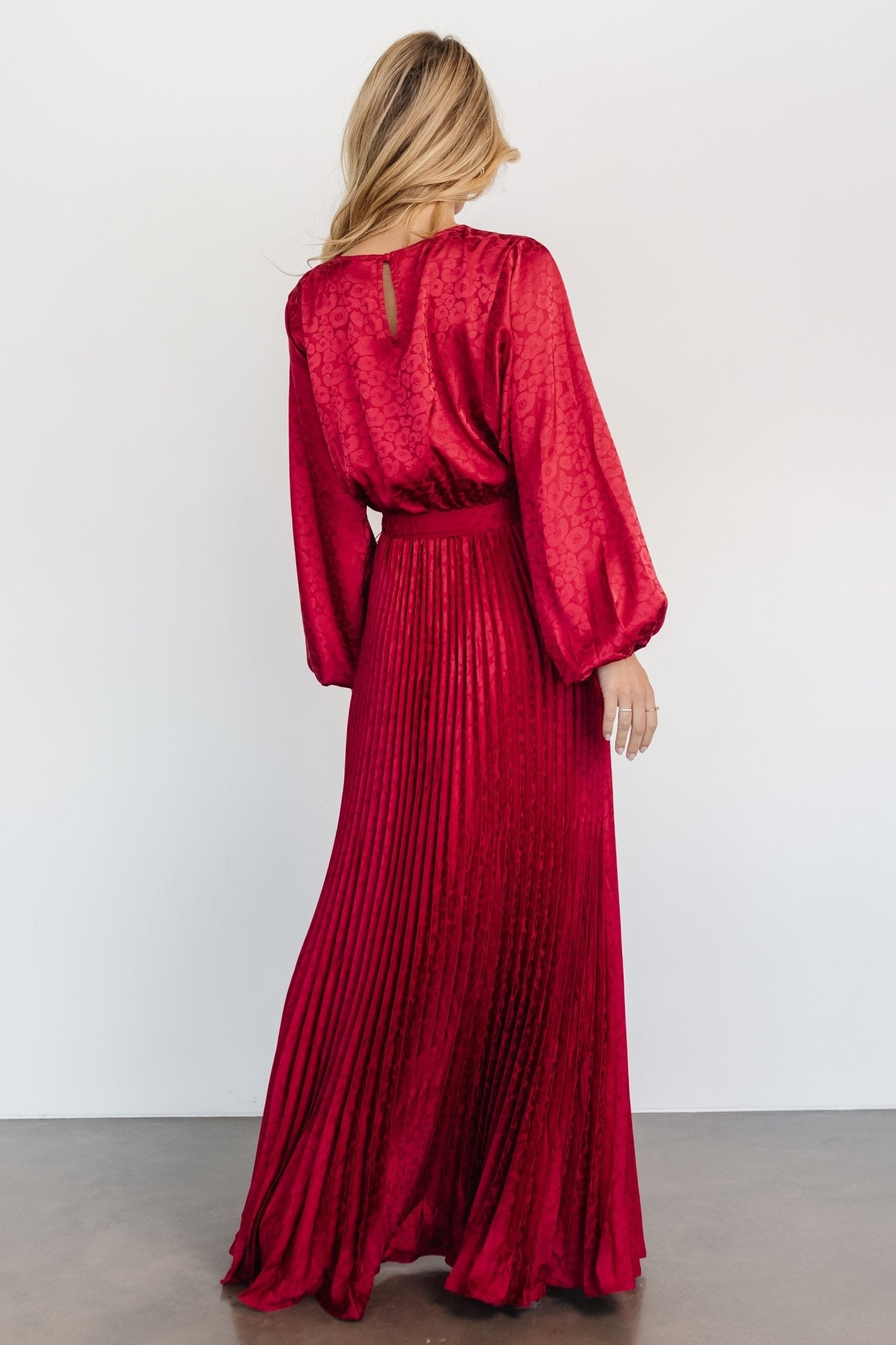 Marva Pleated Maxi Dress | Wine Find Great Cheap Online