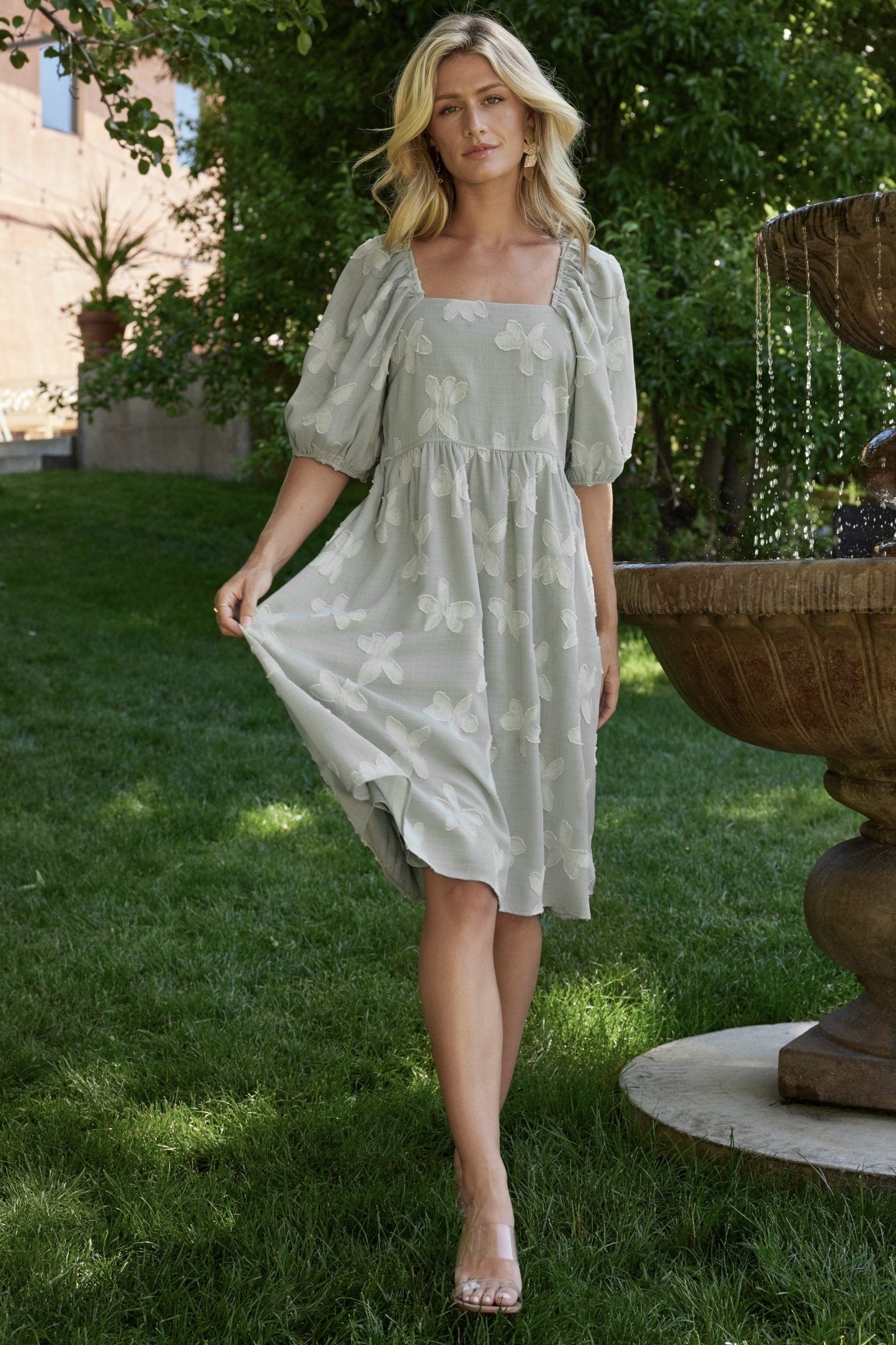 Avery Short Dress | Sage Free Shipping Best Seller