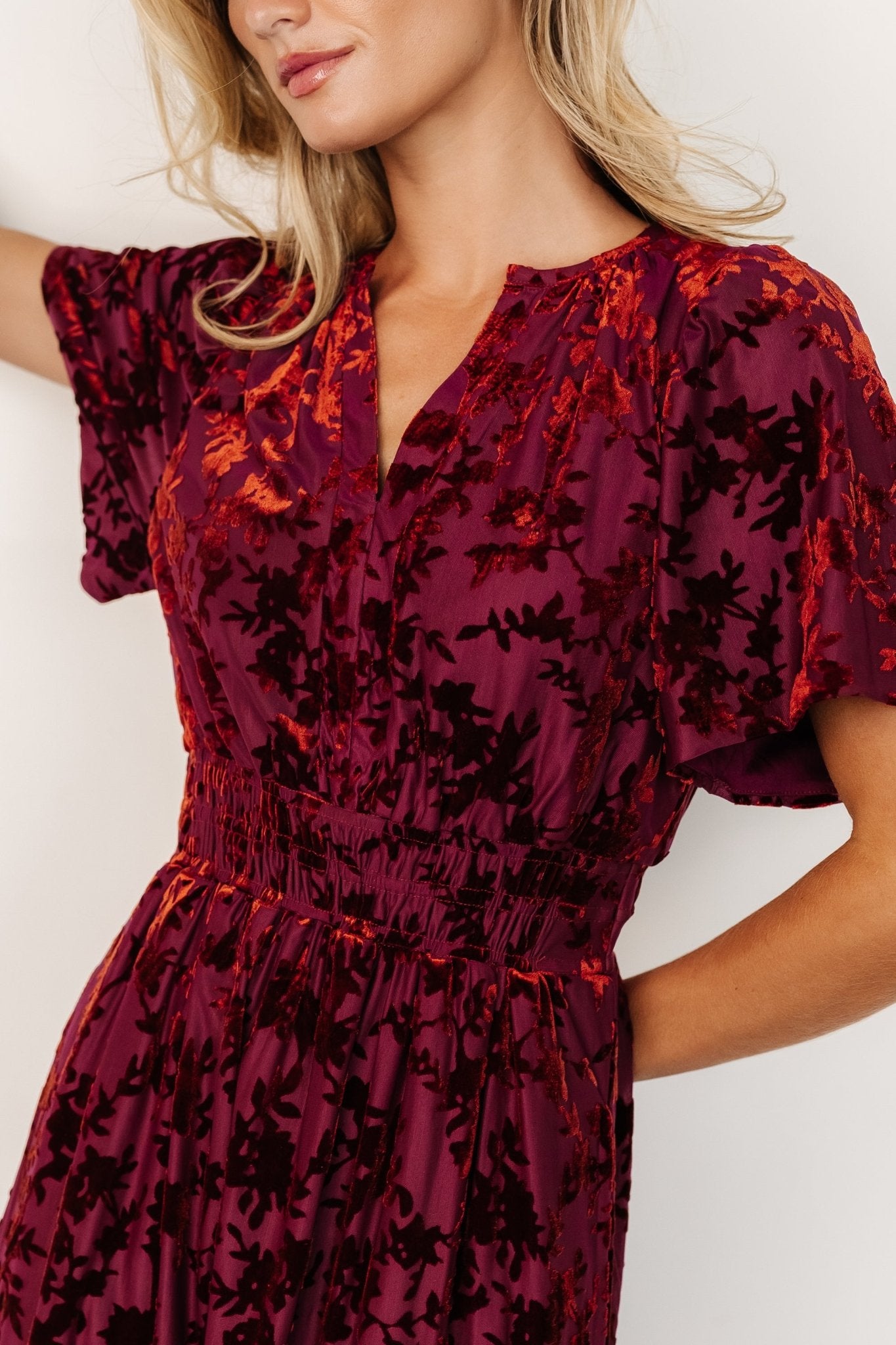 Bronwyn Velvet Dress | Rust Outlet Original