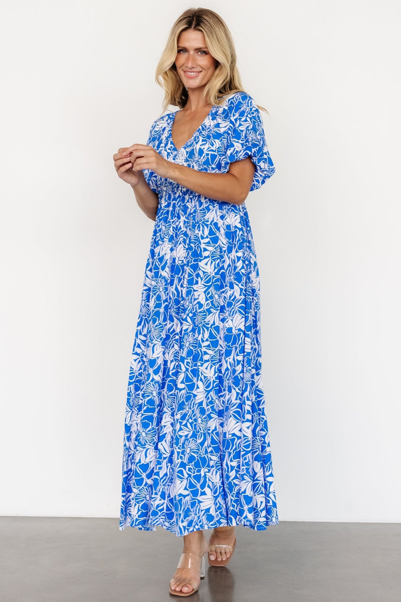 Elaine Maxi Dress | Blue + White Cheap Sale Brand New Unisex