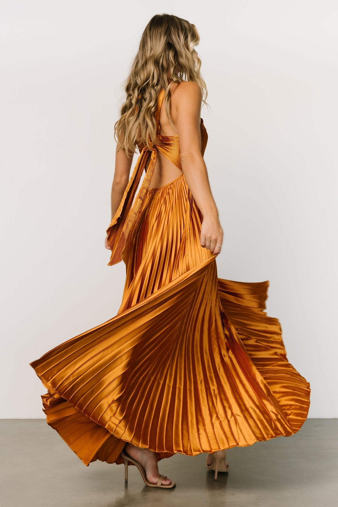 Sandra Pleated Maxi Dress | Copper Discount Collections